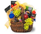 Growing Ideas, Midlothian, Texas - Gourmet Picnic Basket, picture